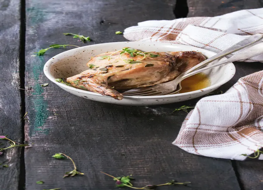 Lapin en sauce