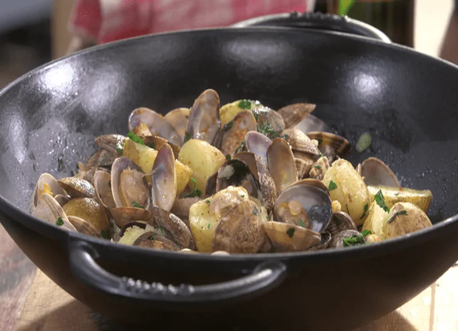 Pommes de terre de noirmoutier « alle vongole »