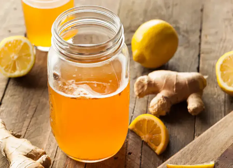 Kombucha maison au citron et au gingembre