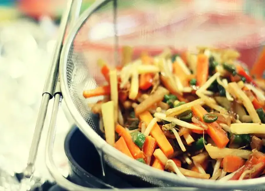 Wok de légumes croquants