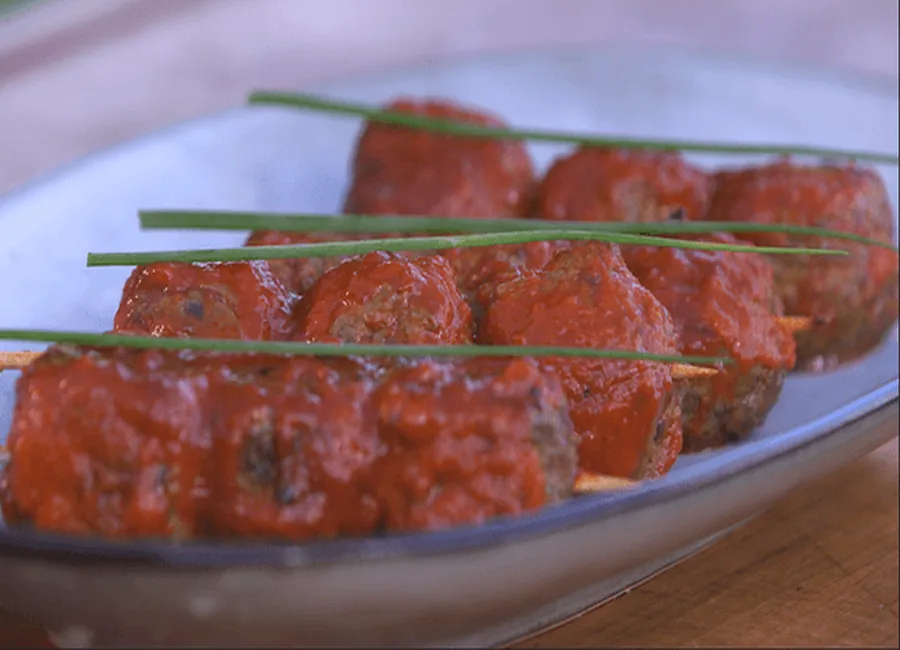 Boulettes de boeuf en brochette par laurent mariotte