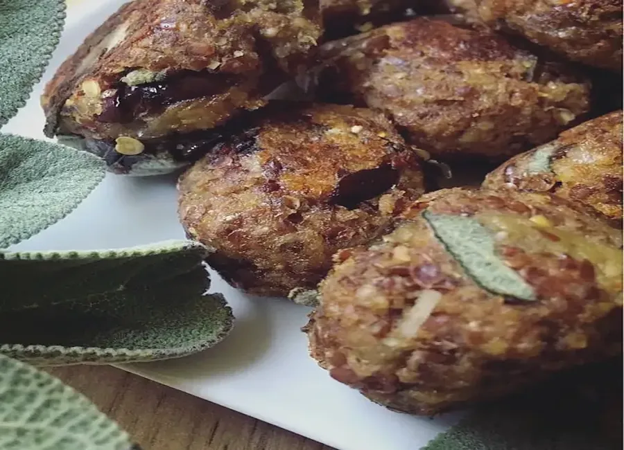Croquettes d'aubergines, sauge et parmesan