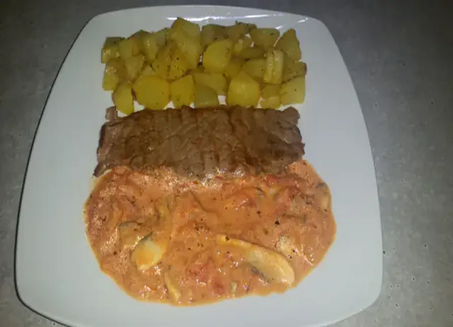 Faux-filet sauce aux cèpes