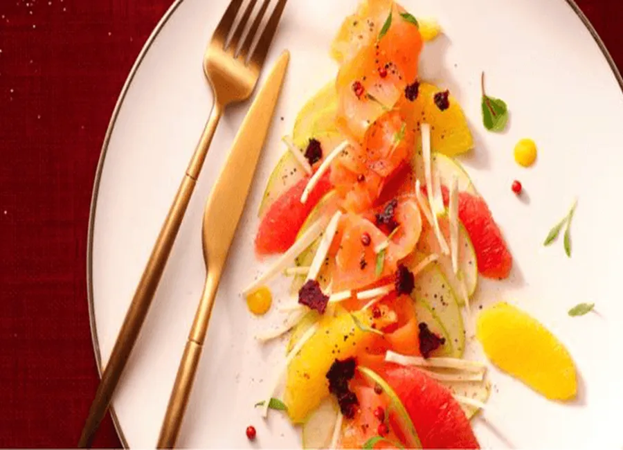 Carpaccio de saumon si craquant en salade