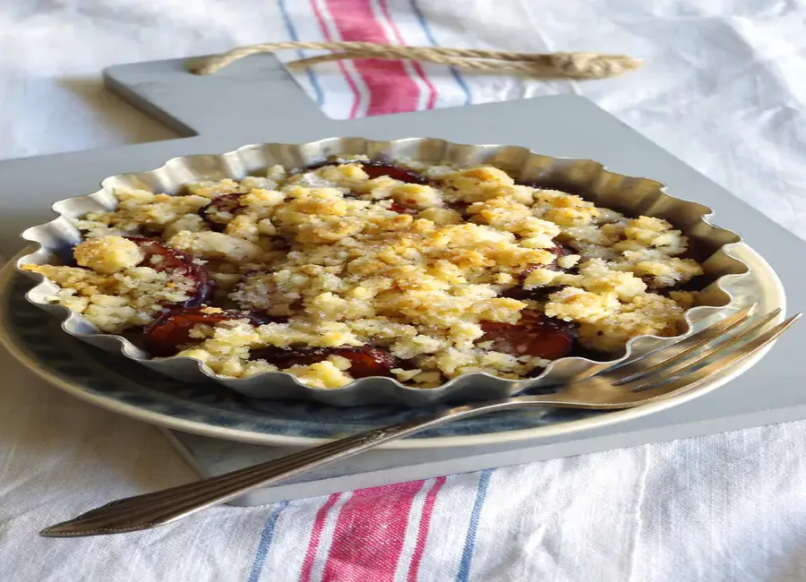 Crumble mangue et fraise
