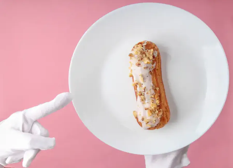Éclairs au sésame noir