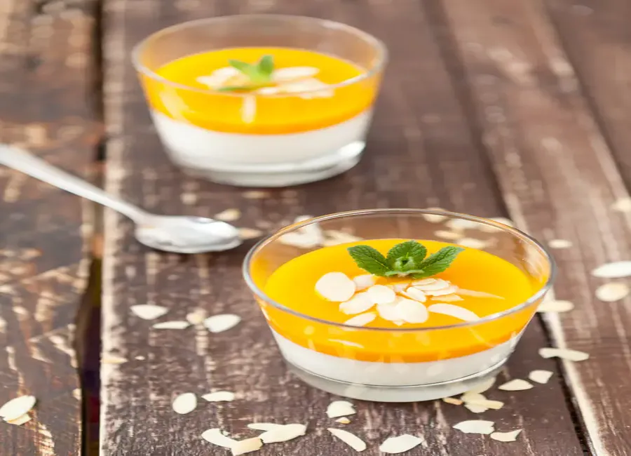 Panna cotta vegan, noix de coco et mangue