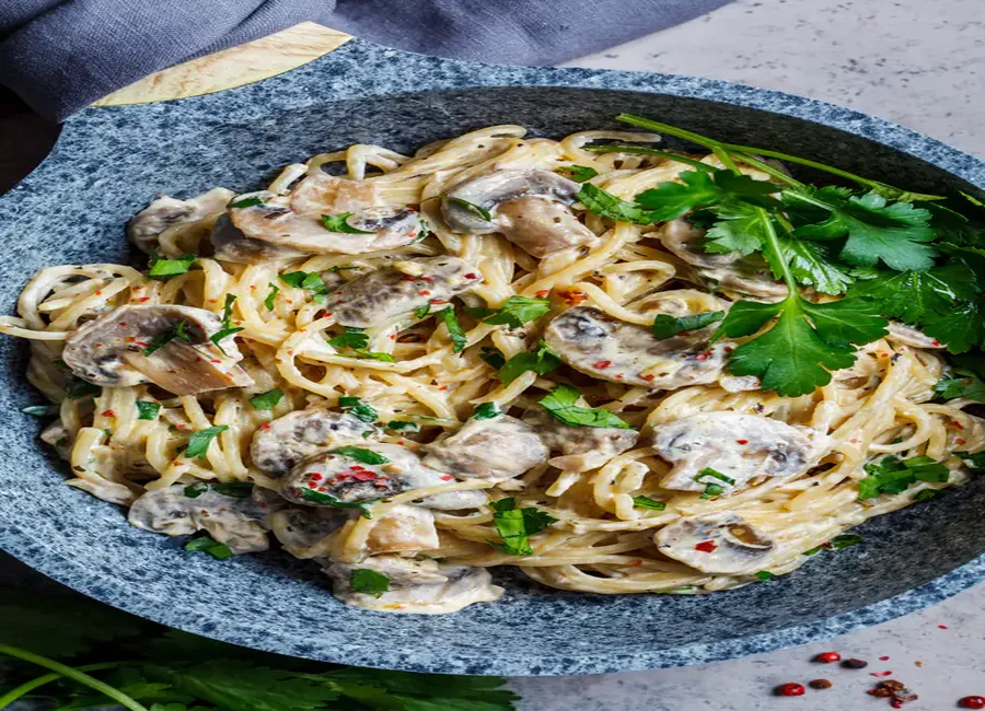 Pâtes crémeuses aux champignons