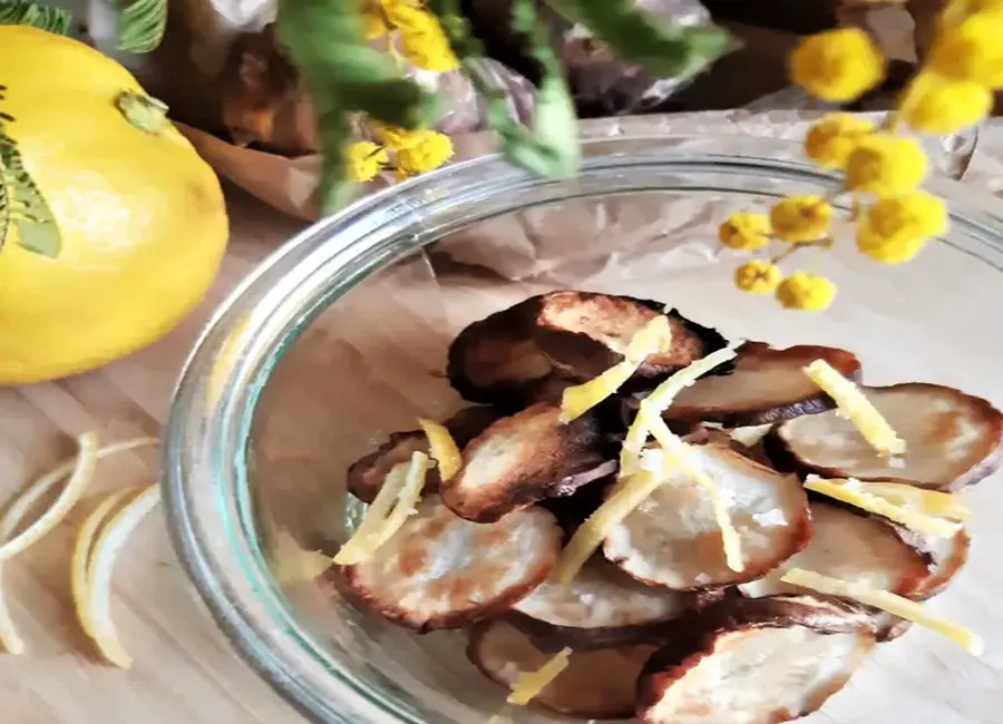 Chips de topinambours au sel de citron