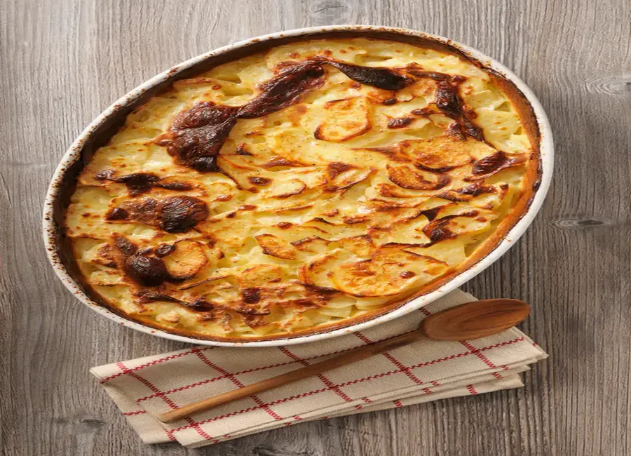 Gratin de pommes de terre sauce reblochon