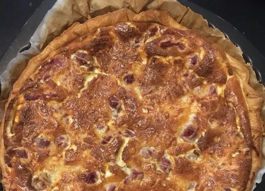 Quiche au saint marcellin et gésiers confits