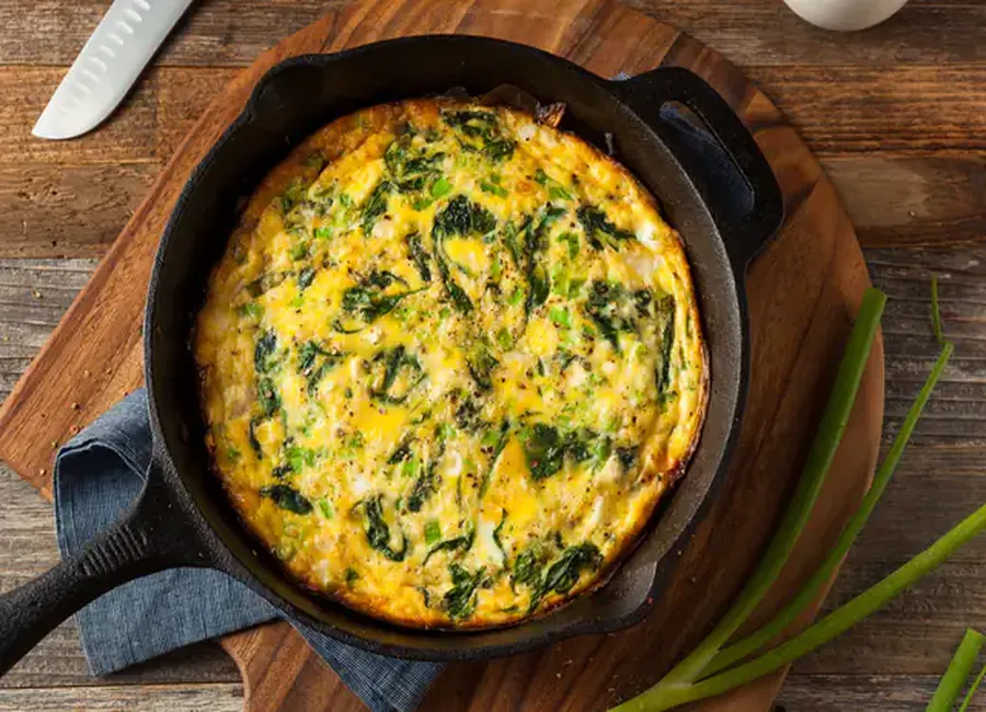 Omelette aux épinards et mozzarella
