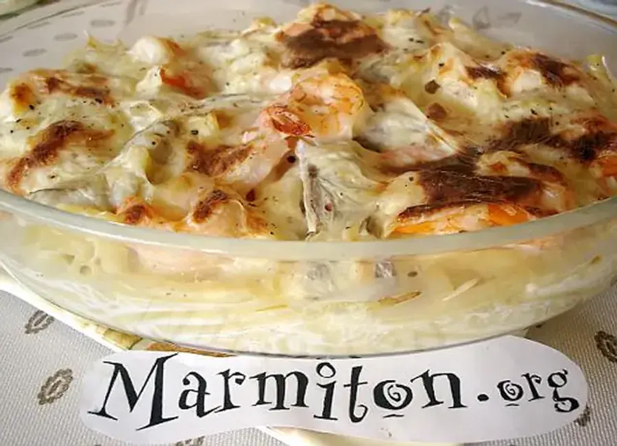Gratin de pâtes et poisson aux crevettes