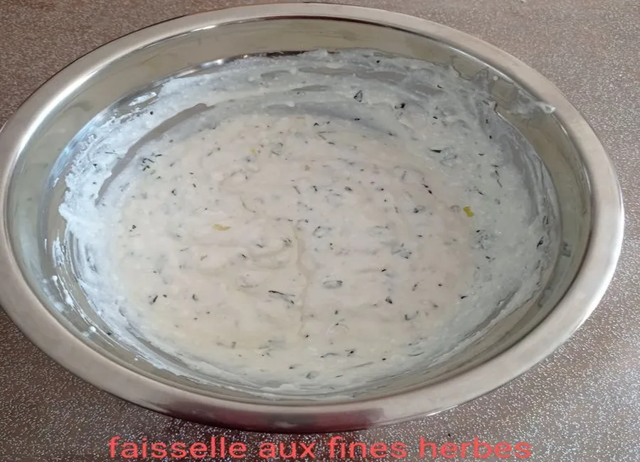 Faisselle aux fines herbes