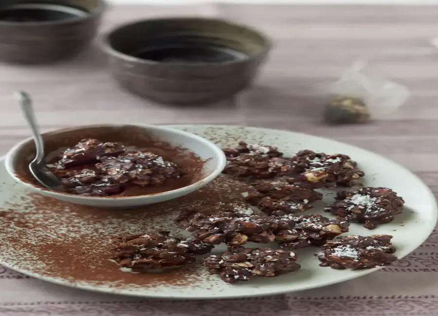 Petits croquants au chocolat et fruits secs de nadine