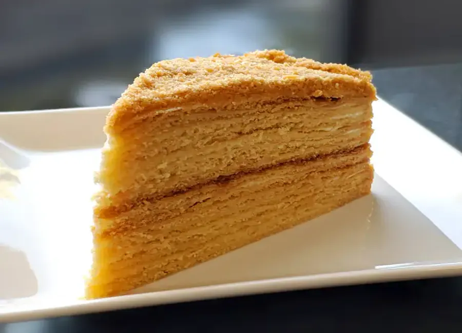 Gâteau de crêpes frangipane