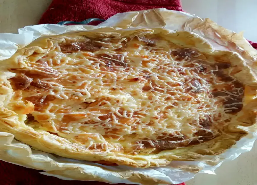 Quiche au saumon et à la tomate