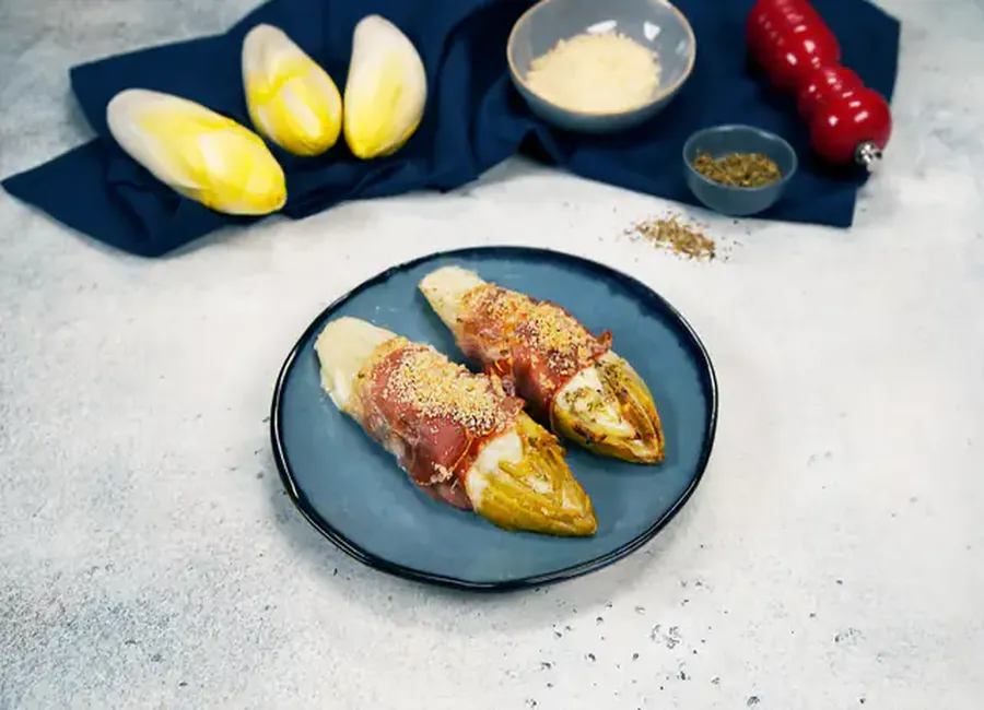 Endives farcies à l’italienne (mozzarella, parmesan et jambon de parme)