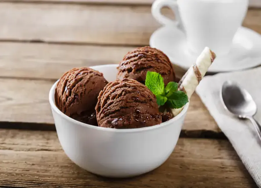 Glace au chocolat à la sorbetière