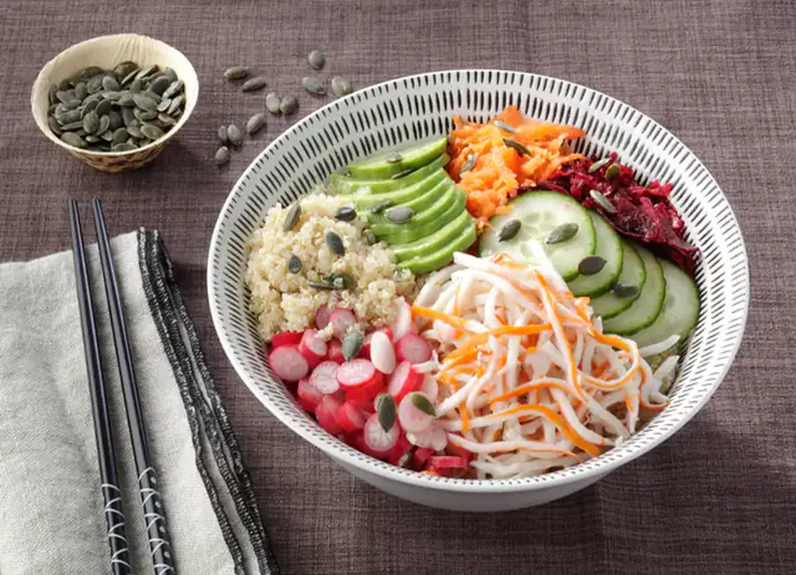 Poke bowl au surimi moelleux