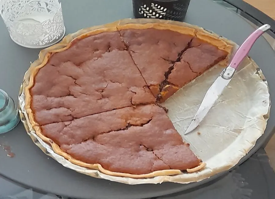 Tarte noix, amandes et chocolat