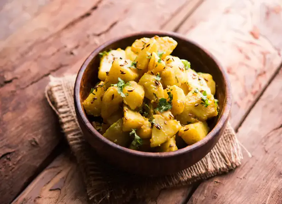 Aloo zeera ou pommes de terre au cumin