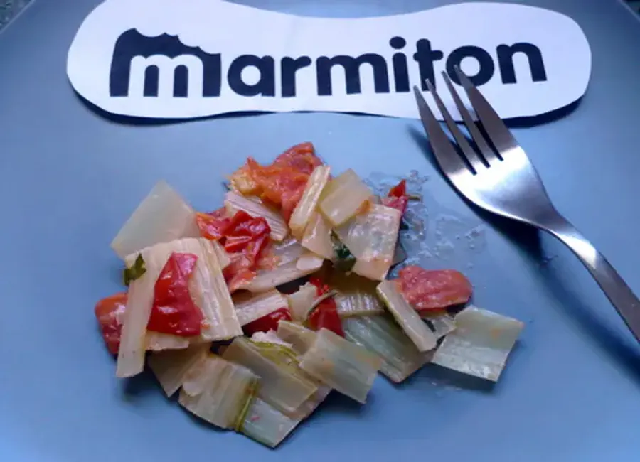 Côtes de blettes à la tomate