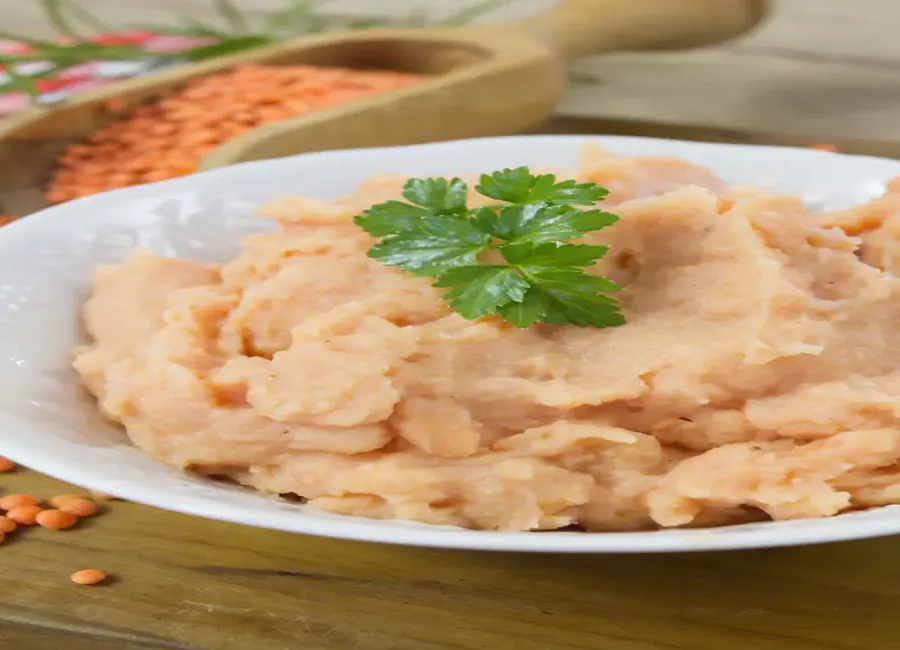 Purée de lentilles corails et lard fumée