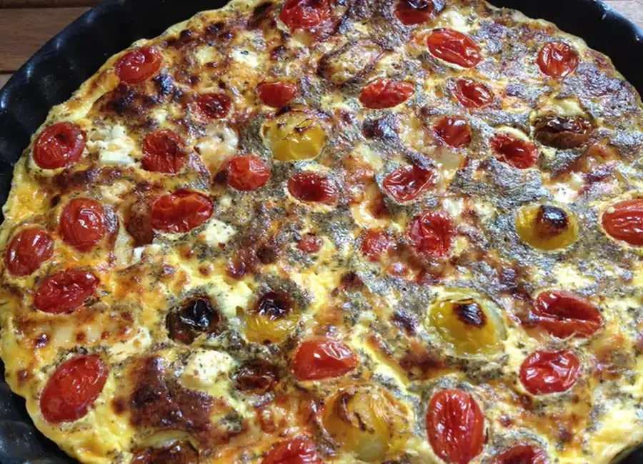 Clafoutis feta et tomates cerises