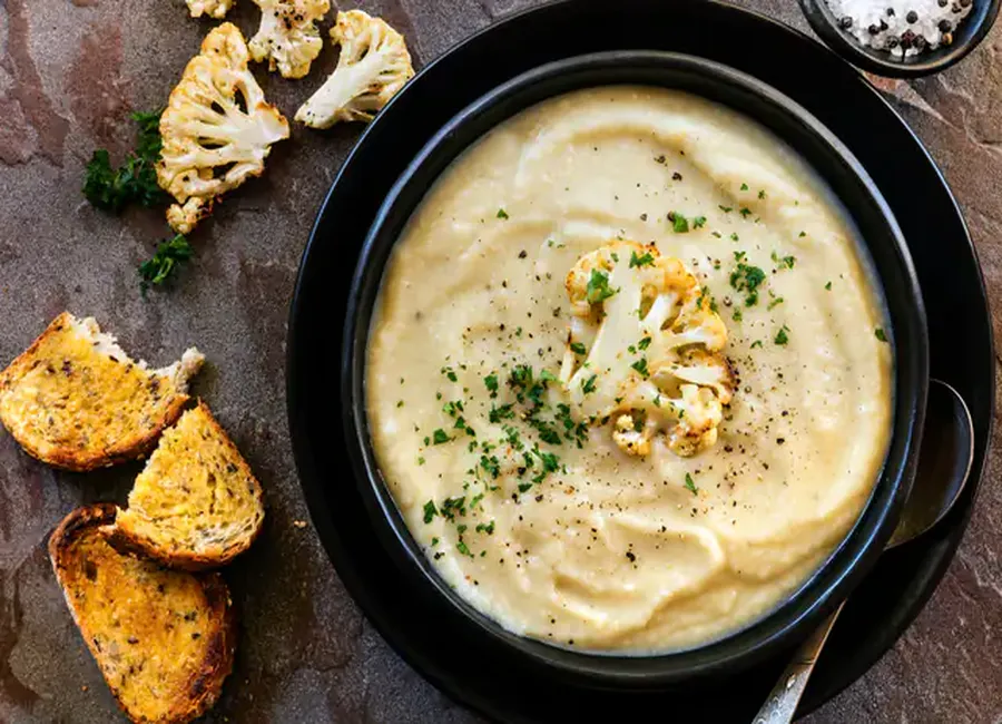 Velouté de chou-fleur au chèvre
