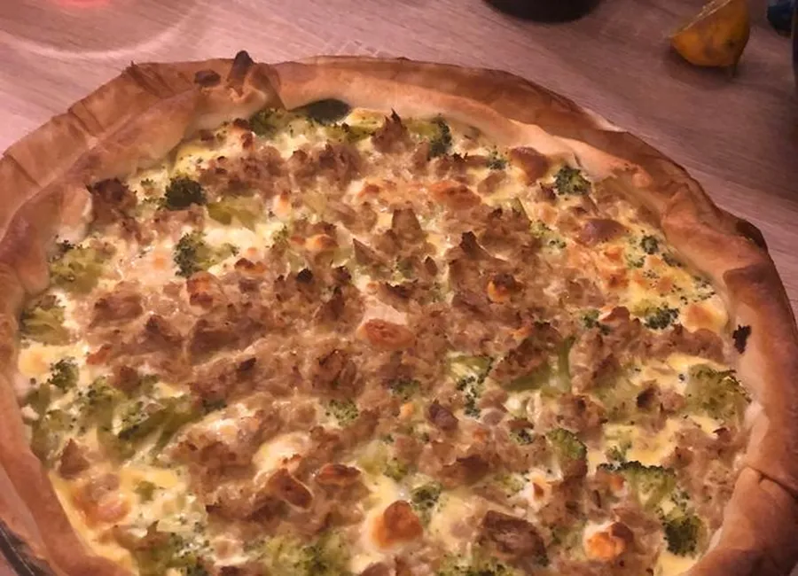 Quiche brocoli thon crevettes