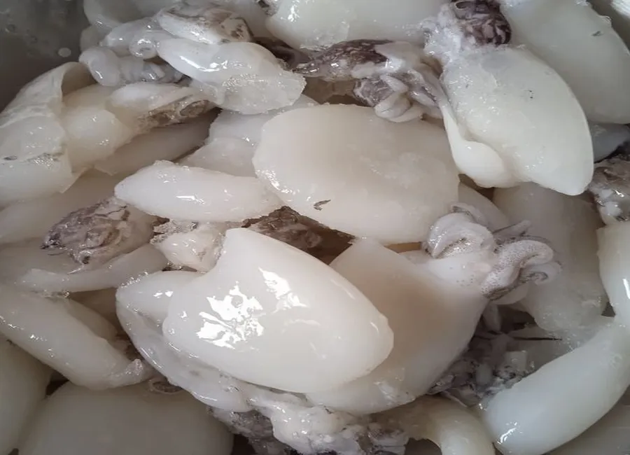Blanquette de seiche au safran et aux champignons