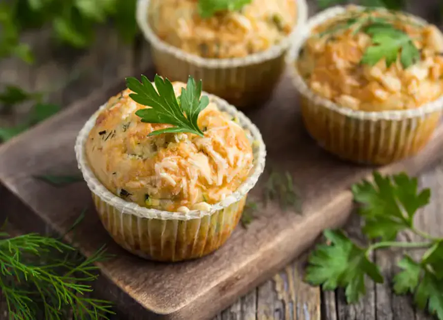 Muffins salés jambon courgette