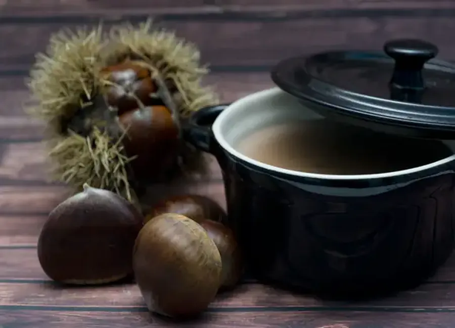 Velouté de châtaignes au foie gras