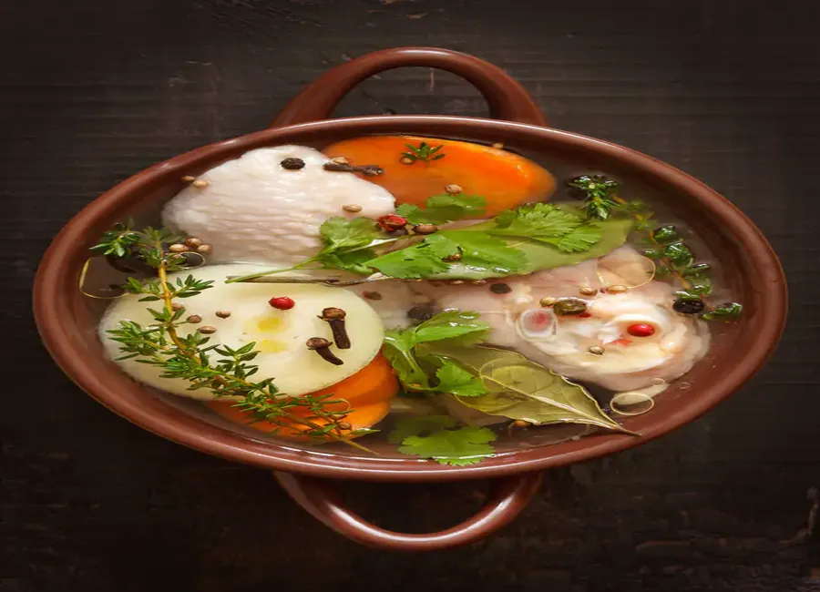 Bouillon de volaille tout simple