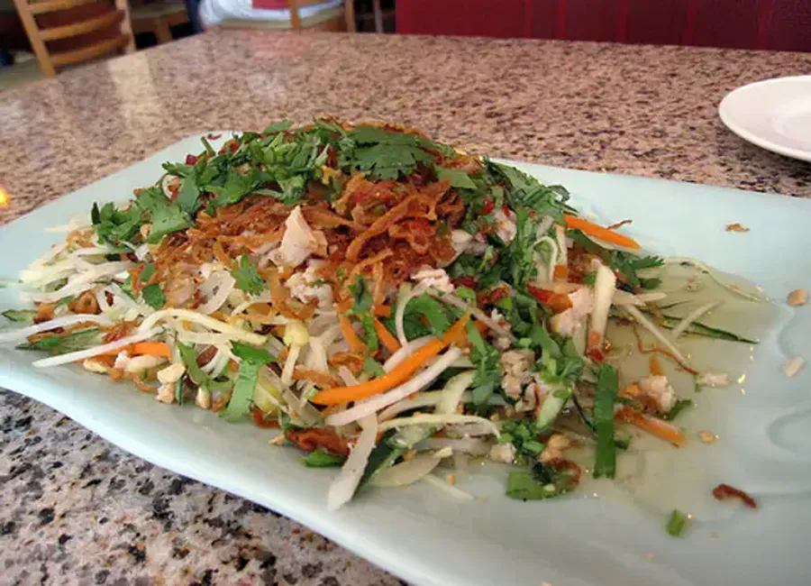 Salade fraîche vietnamienne