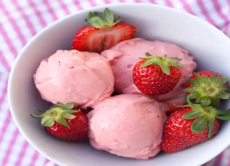 Glace aux fraises