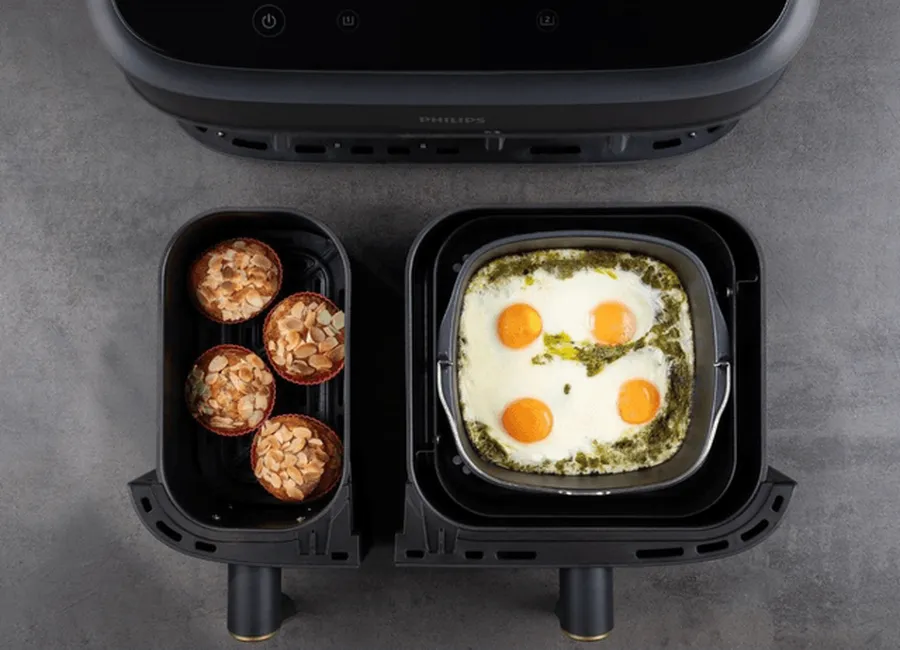 Oeufs au pesto et muffin à la banane au airfryer