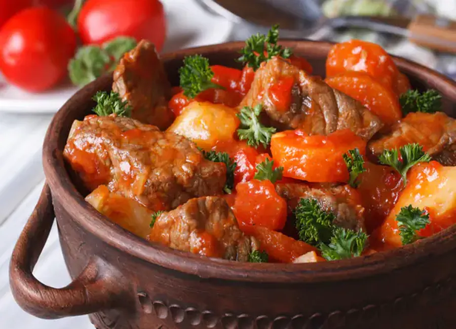 Cocotte d'agneau au basilic