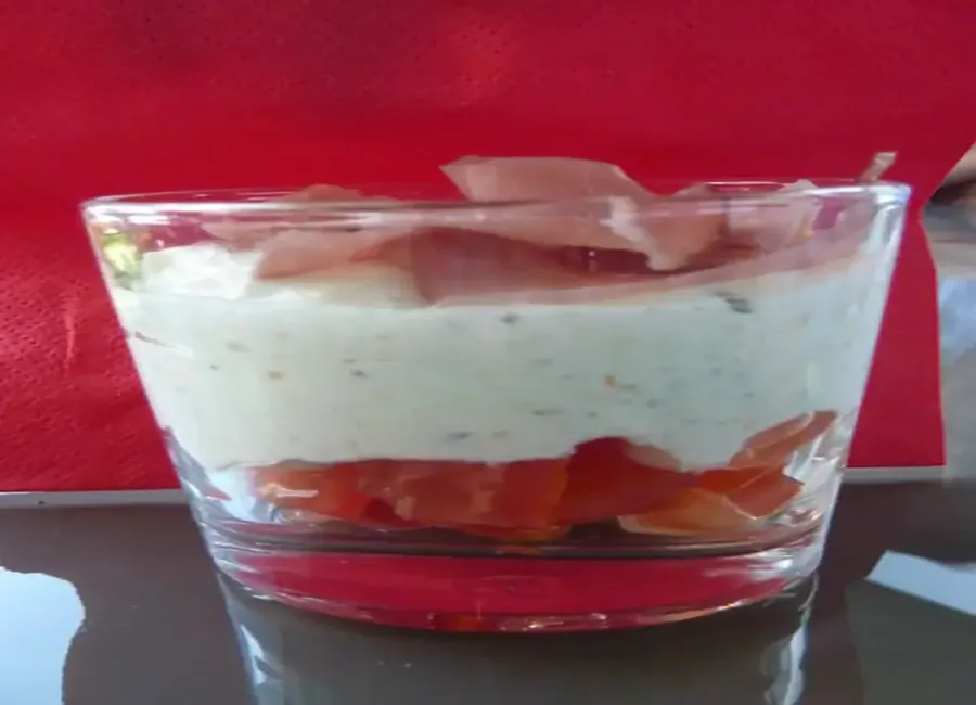 Mousse de fromage à la poire et au jambon cru (32ème rencontre)