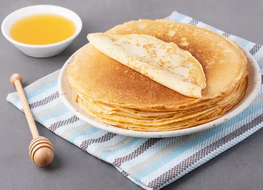 Pâte à crêpes facile avec 2 oeufs