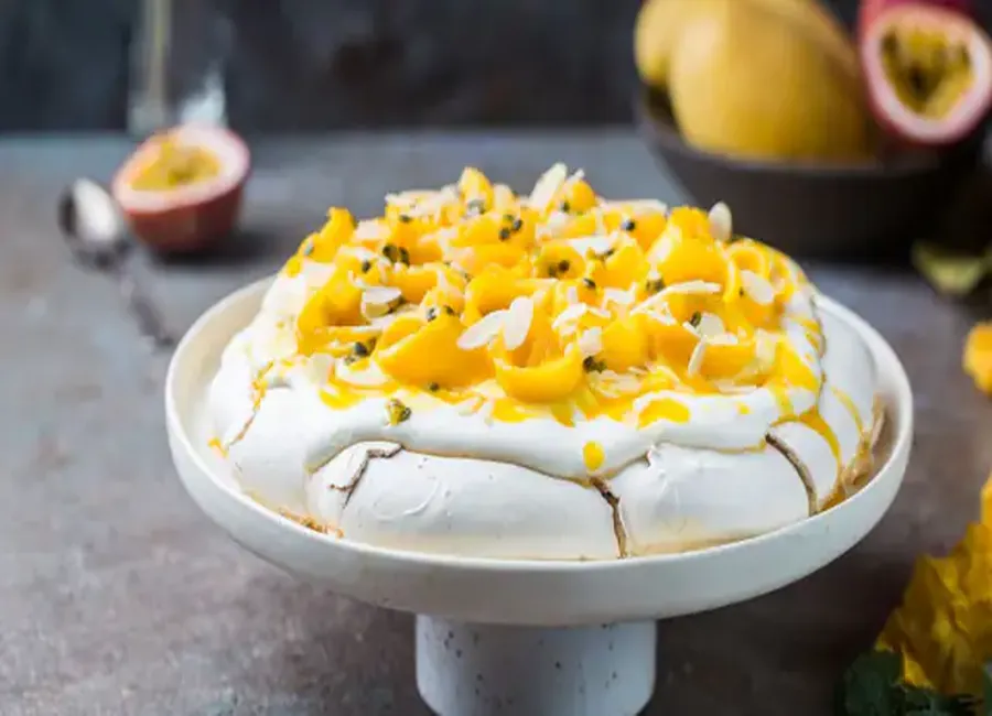 Pavlova exotique mangue-passion