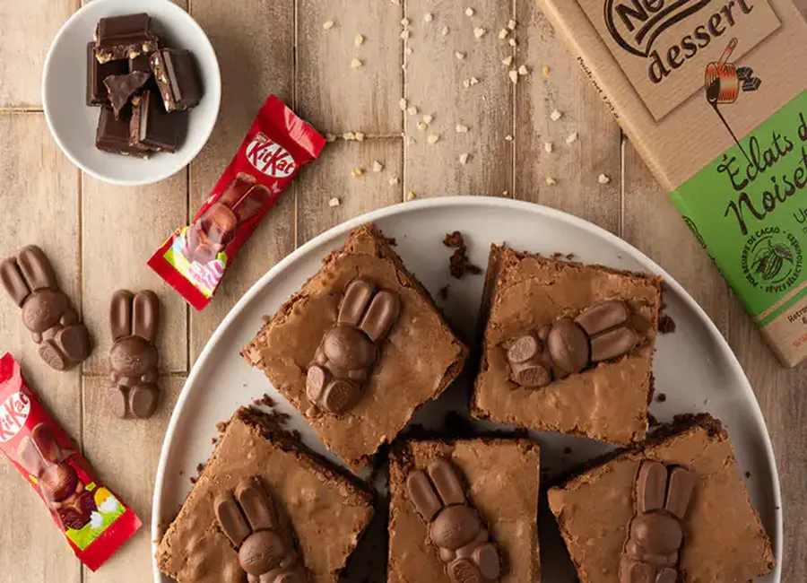 Brownie chocolat noir eclats de noisettes nestlé dessert® et lapins kitkat®