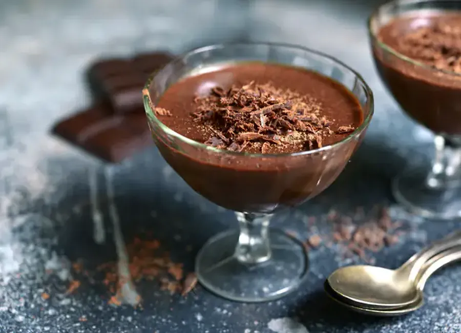 Mousse au chocolat à l’huile d’olive et à la fleur de sel