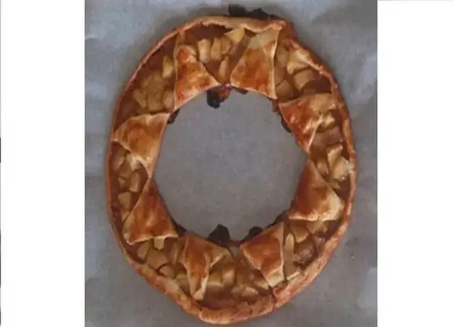 Tarte étoile pomme cannelle caramel beurre salé