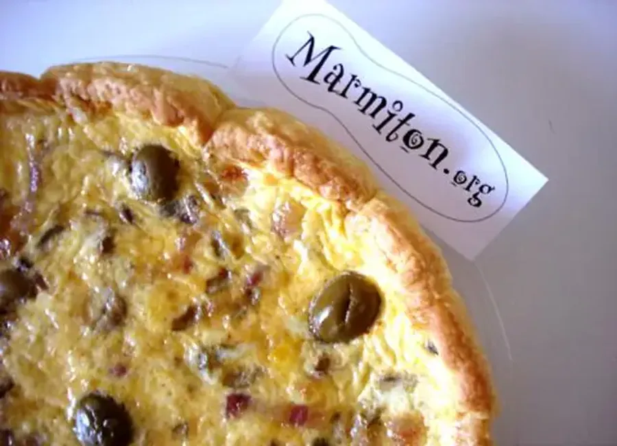 Quiche aux lardons et olives vertes