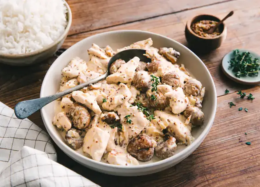 Sauté de dinde à la moutarde et aux châtaignes