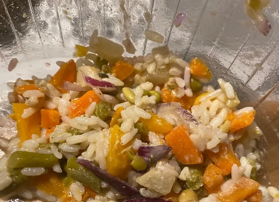 Salade de riz arc-en-ciel
