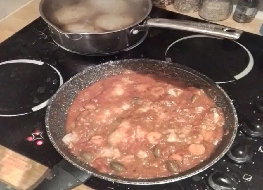 Darnes de colin au vin blanc et aux herbes de provence