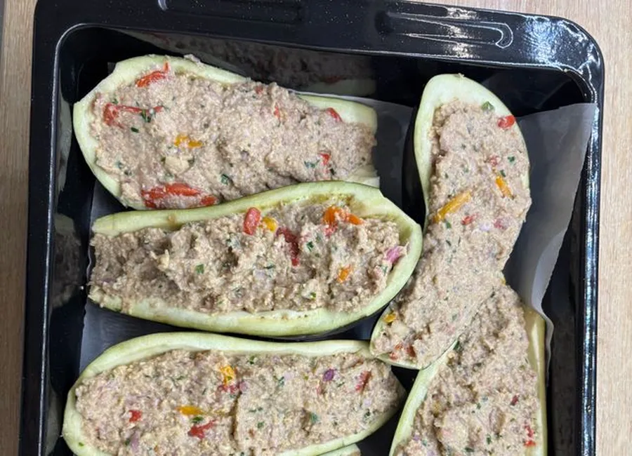 Aubergine farcie au boeuf et au poivron